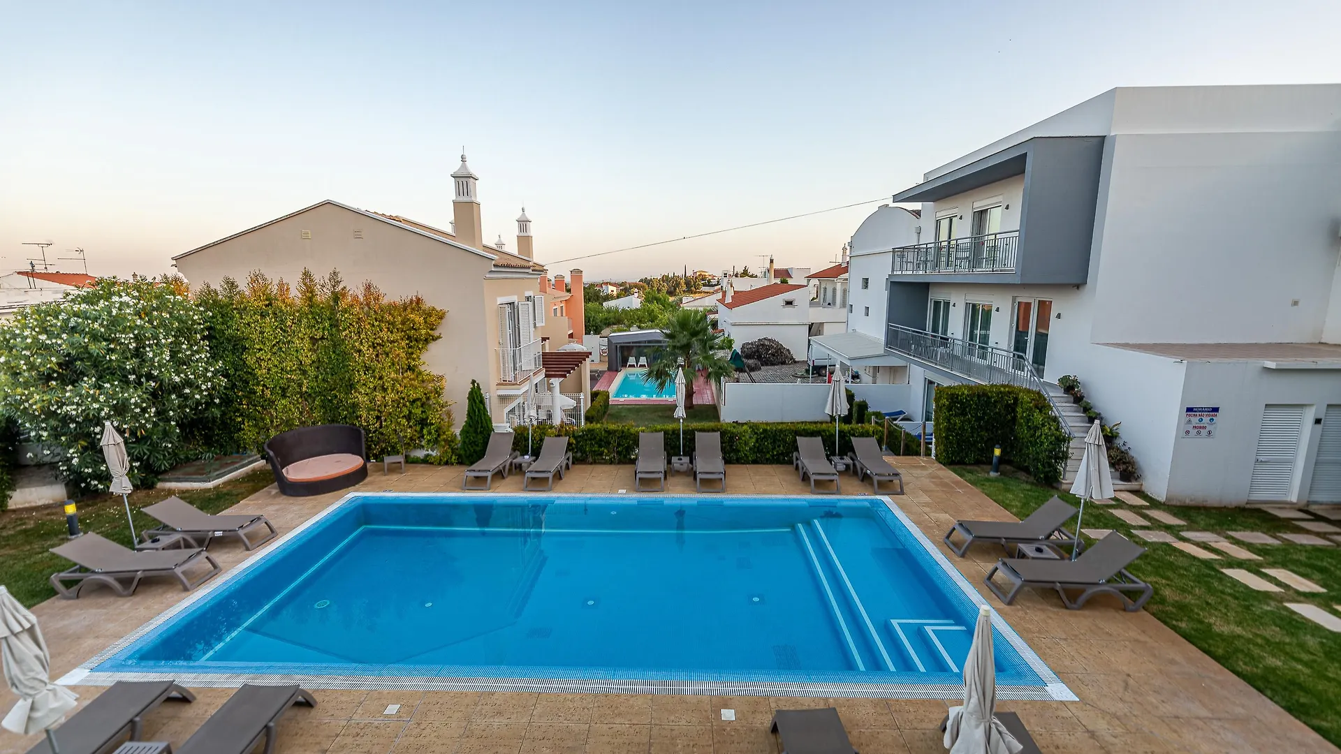 Boutique & Villas Boliqueime Guest house
