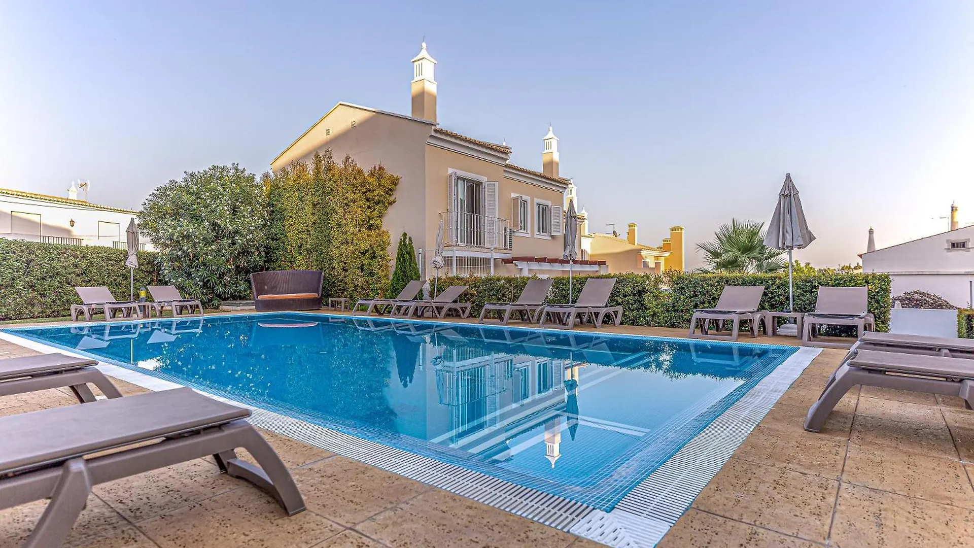 Boutique & Villas Boliqueime 2*,